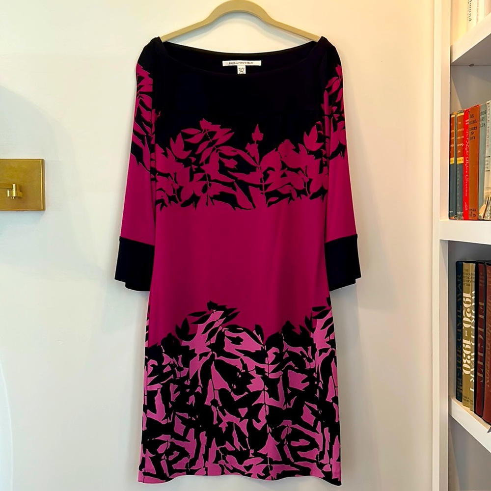 Vintage Diane Von Furstenberg silk sheath dress